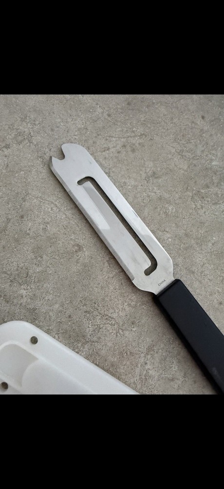 Pampered Chef Cheese Knife EUC