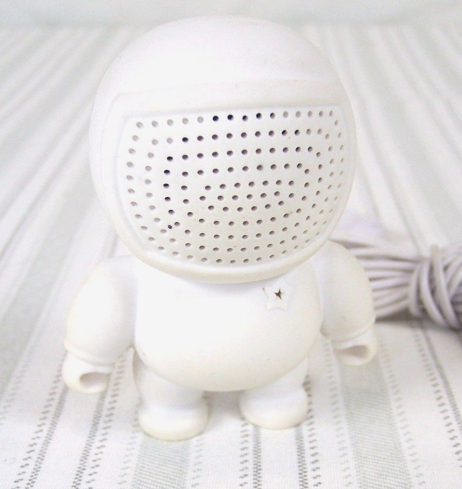 Imixid Audio Bot White Speaker USB AUX Phone Ipod MP3