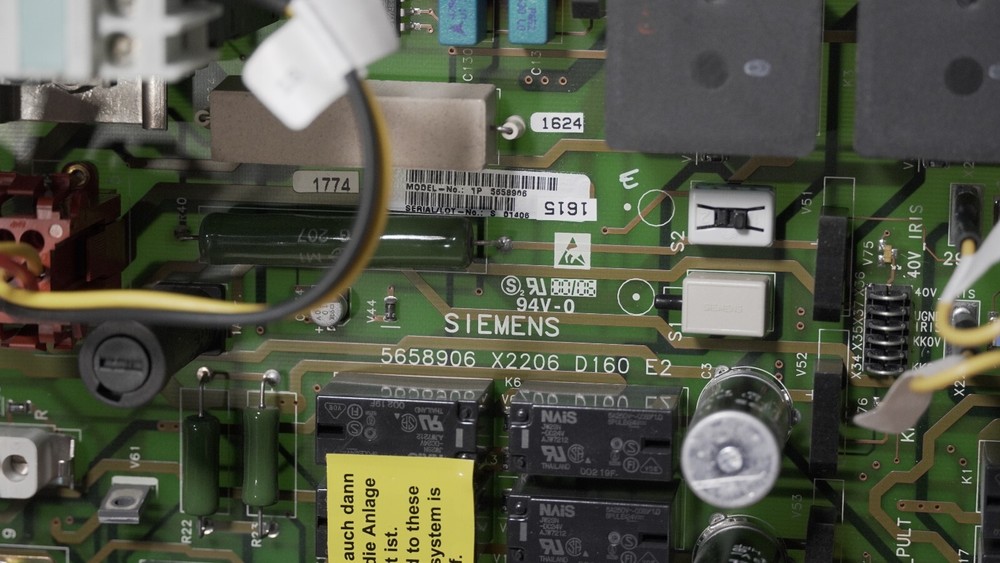 Siemens 5658906 D160 switch on circuit board, Multix