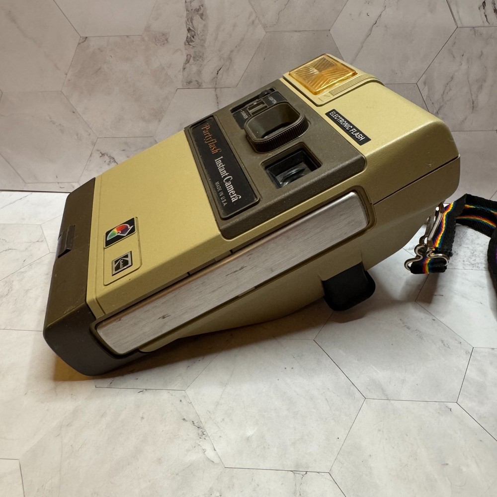 Vintage 1970s Kodak Partyflash Instant Camera Flash Made in USA Untested EUC