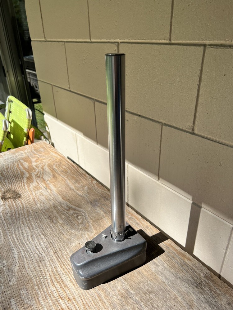 Federal Model 2400 Indicator Stand 18"