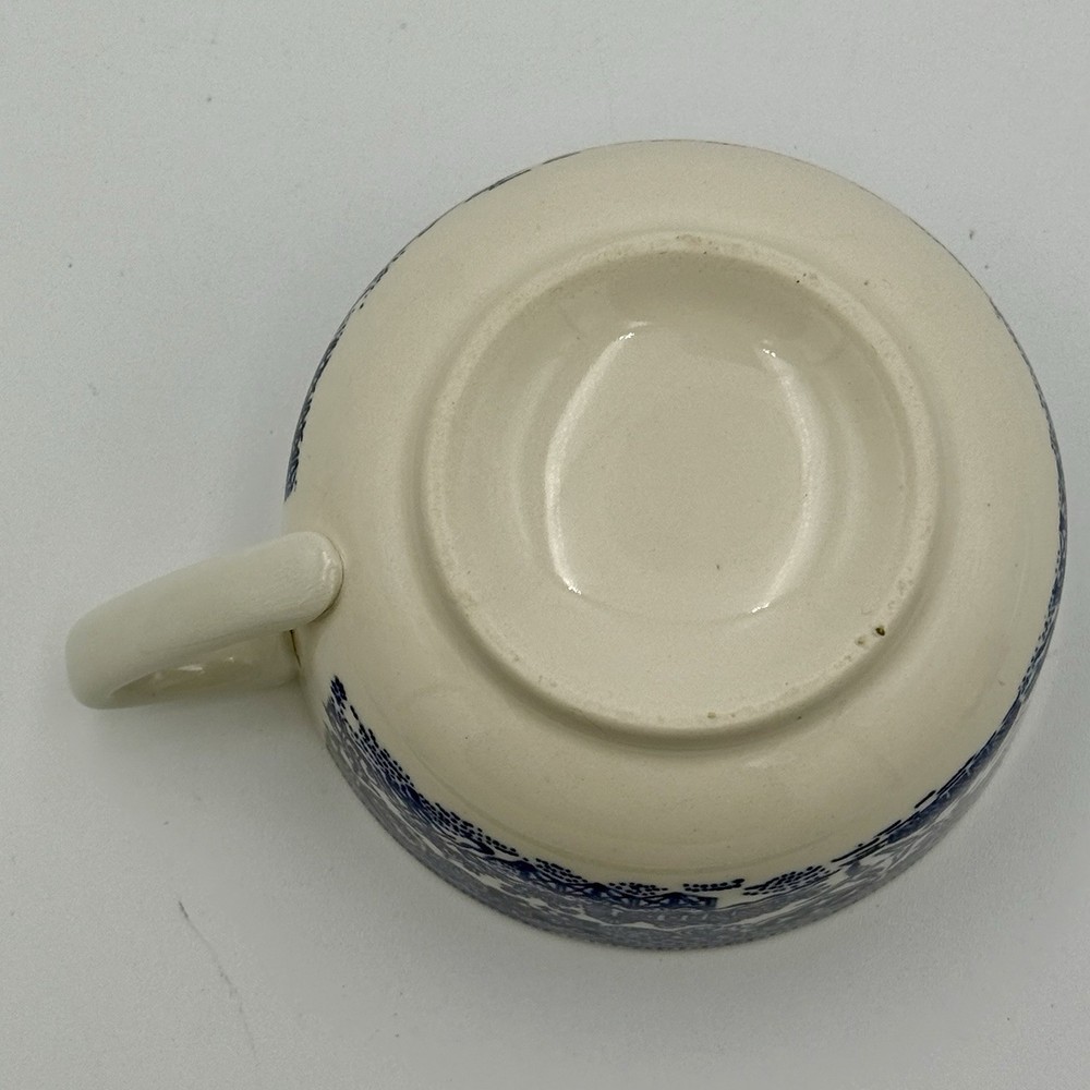 Vintage Blue Willow 6 Oz Tea Cup Handle Unmarked