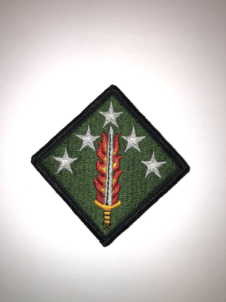 20th Support Command / CBNRE U.S. Army Shoulder Patch Insignia