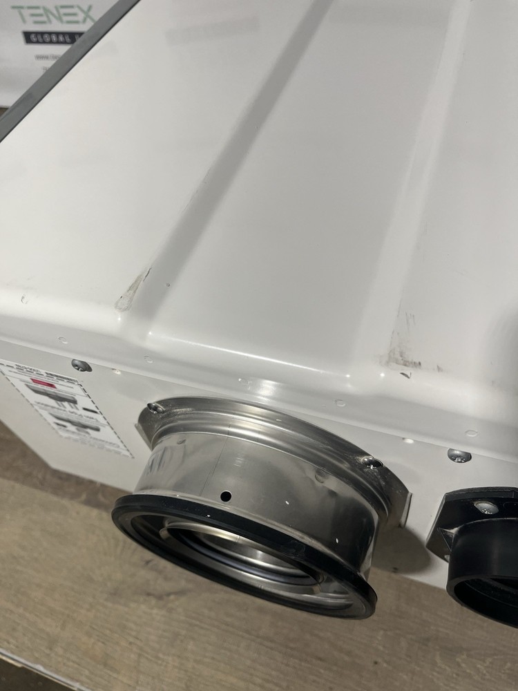 Rinnai RUCS75iP Indoor Tankless Water Heater 160k BTU Propane Gas (B-11 #1530)