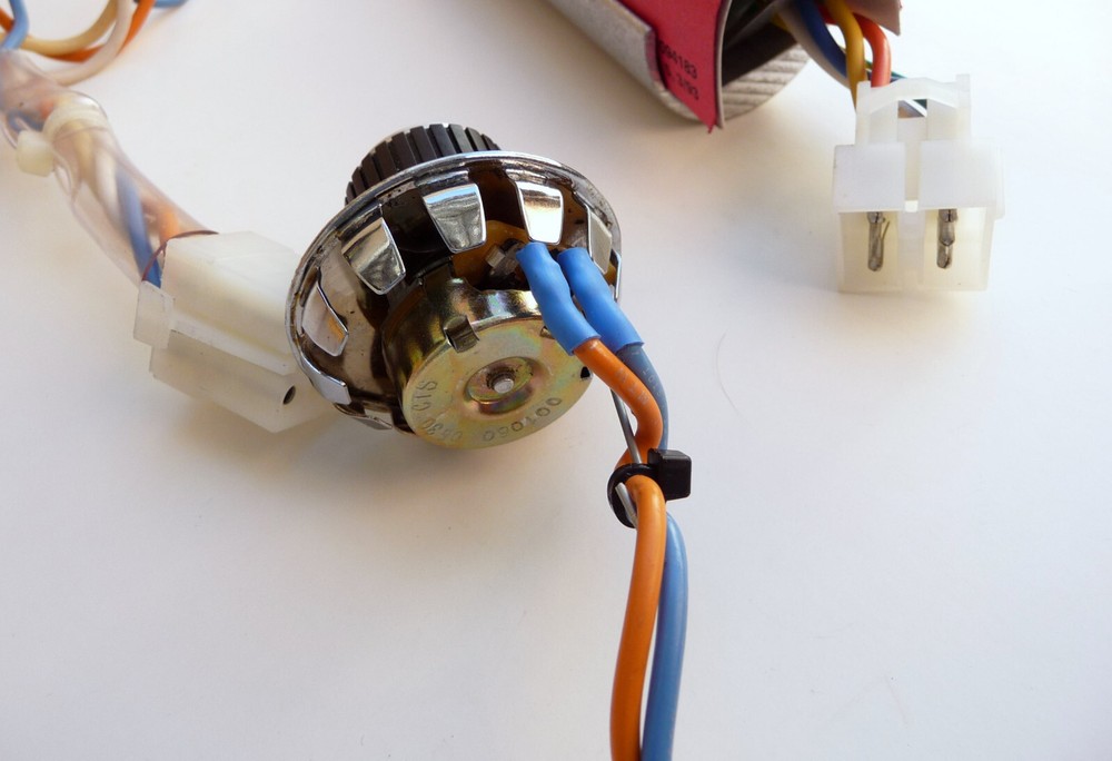 Pelton and Crane Track Light Dimmer Switch Assembly