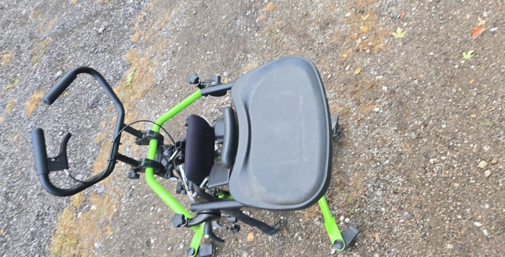EasyStand Zing MPS Multi-Position Stander Size 1