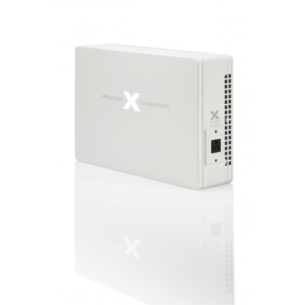 Step Down Voltage and Frequency Converter X-5 600W (5 Amps) White