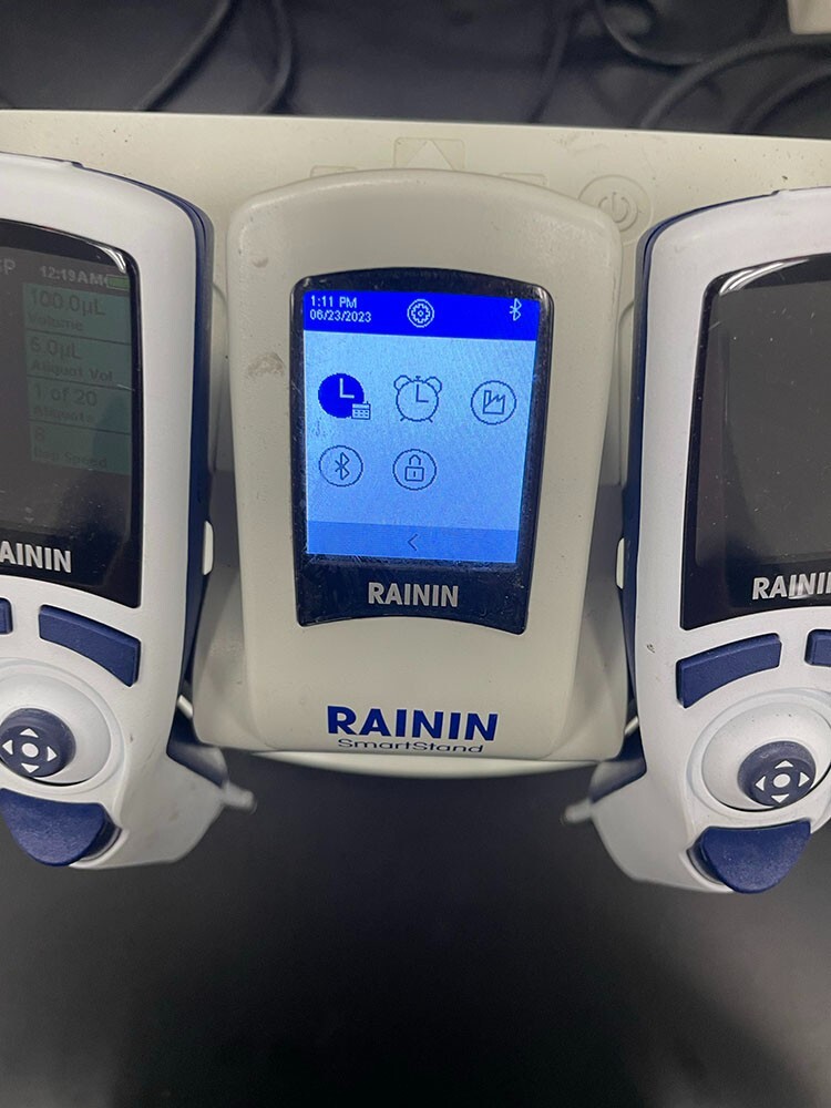 Rainin E4 XLS LTS Electronic Pipette Set with Smart Stand