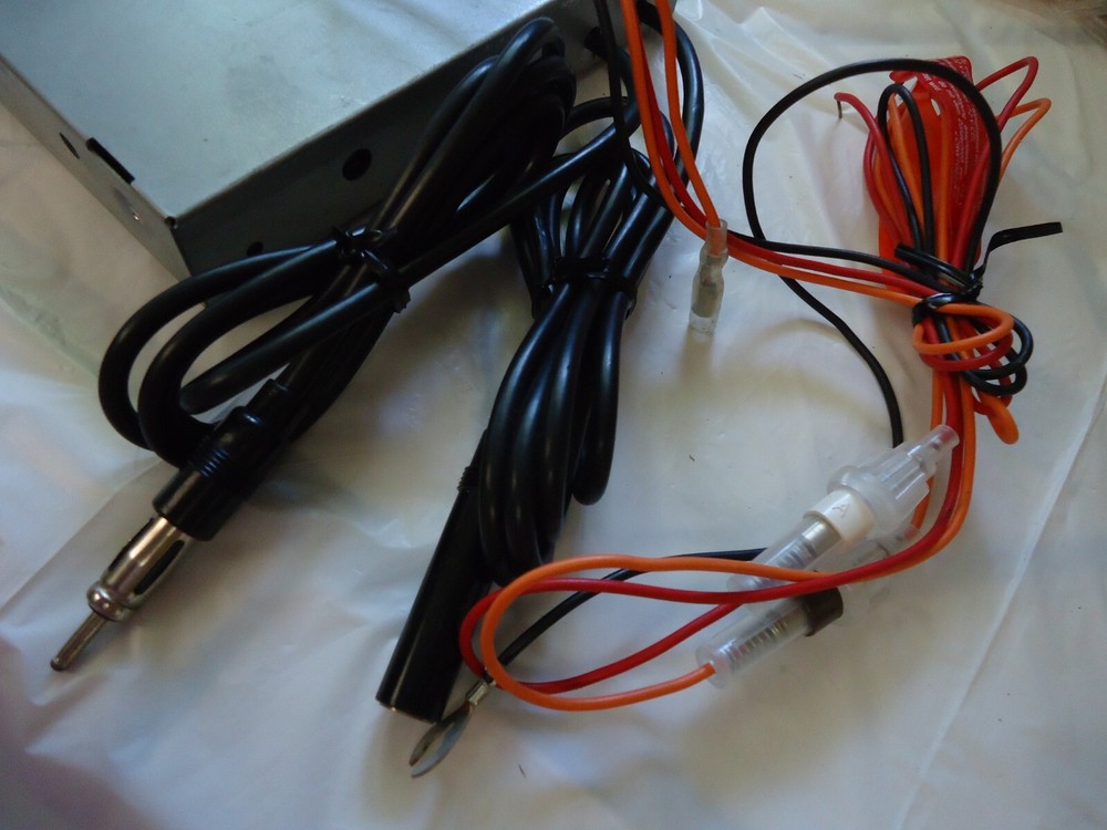SYSTEM CONTROLLER CWM2601 FM MODULATING FREQUENCY