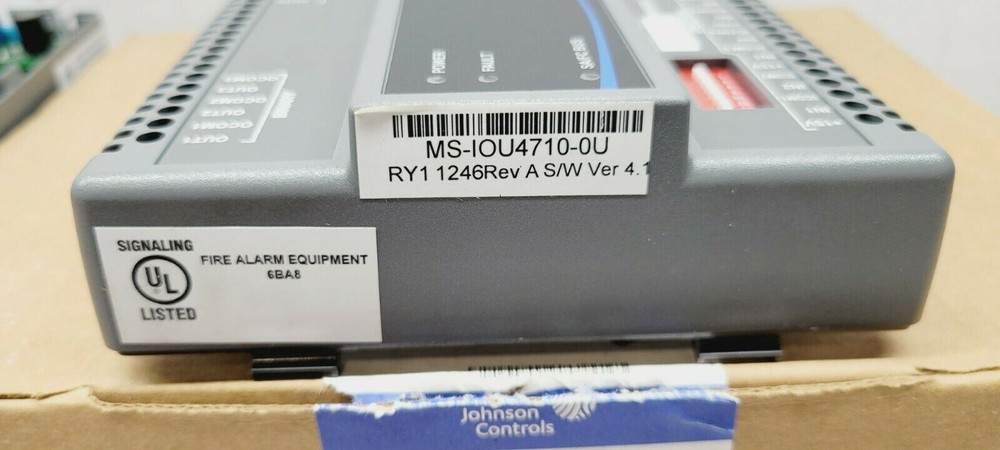 NEW JOHNSON CONTROLS INPUT/OUTPUT MODULE FIELD CONTROLLER & BASE MS-IOU4710-0U