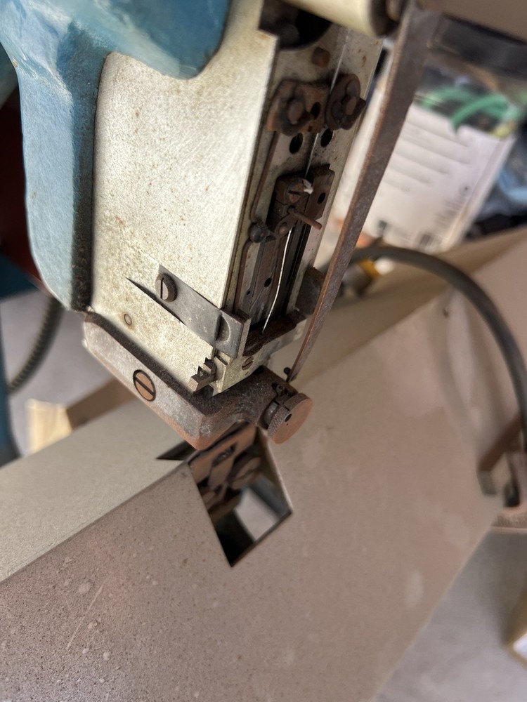 Interlake Model A Sticher With Extra Wire