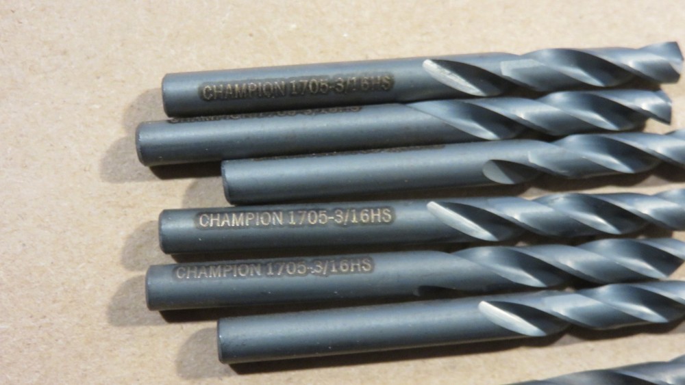 New - 12 pieces Stubby 3/16 135 Degree Champion 1705 Split Point Drill Bits