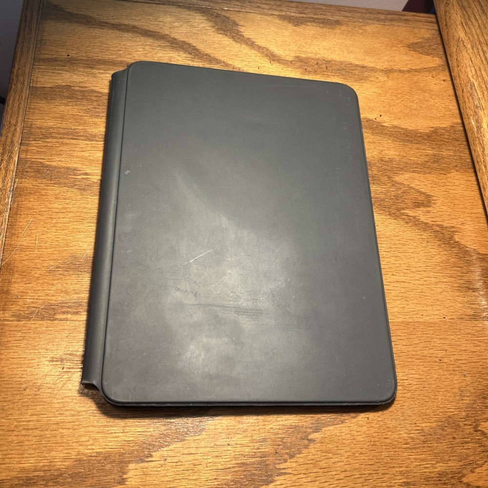 Apple Magic Keyboard A2420 Black Wireless For iPad Pro 11" 1st Gen