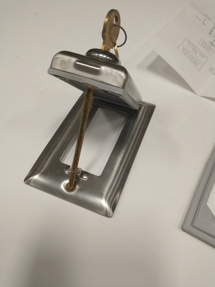 Da-Lite 98837 Locking Cover With 34398 3 Position Switch