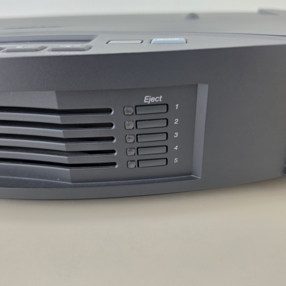 BOSE Acoustic Wave Music System II CD-3000 w/ Multi-CD Changer - Graphite Gray