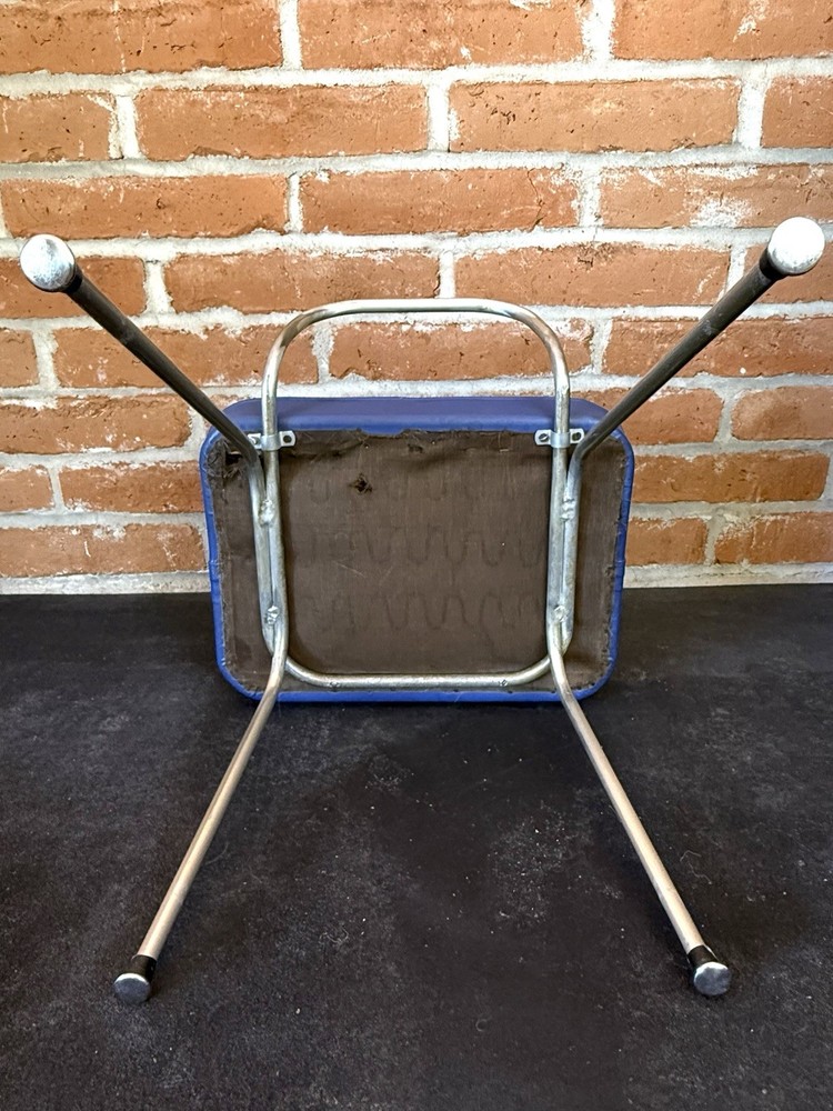 George Nelson Vanity Stool Model 4672 for Herman Miller