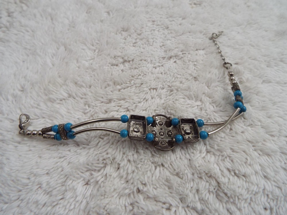 Silvertone Blue Bead Southwestern Bracelet