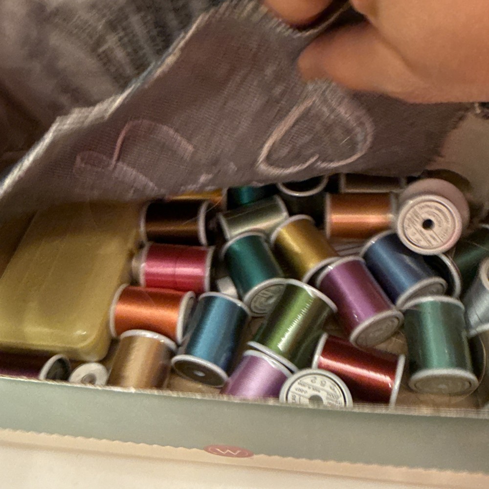 Janome Memory Craft 9500 Computerized Embroidery Sewing Machine MC9500 WORKS!!