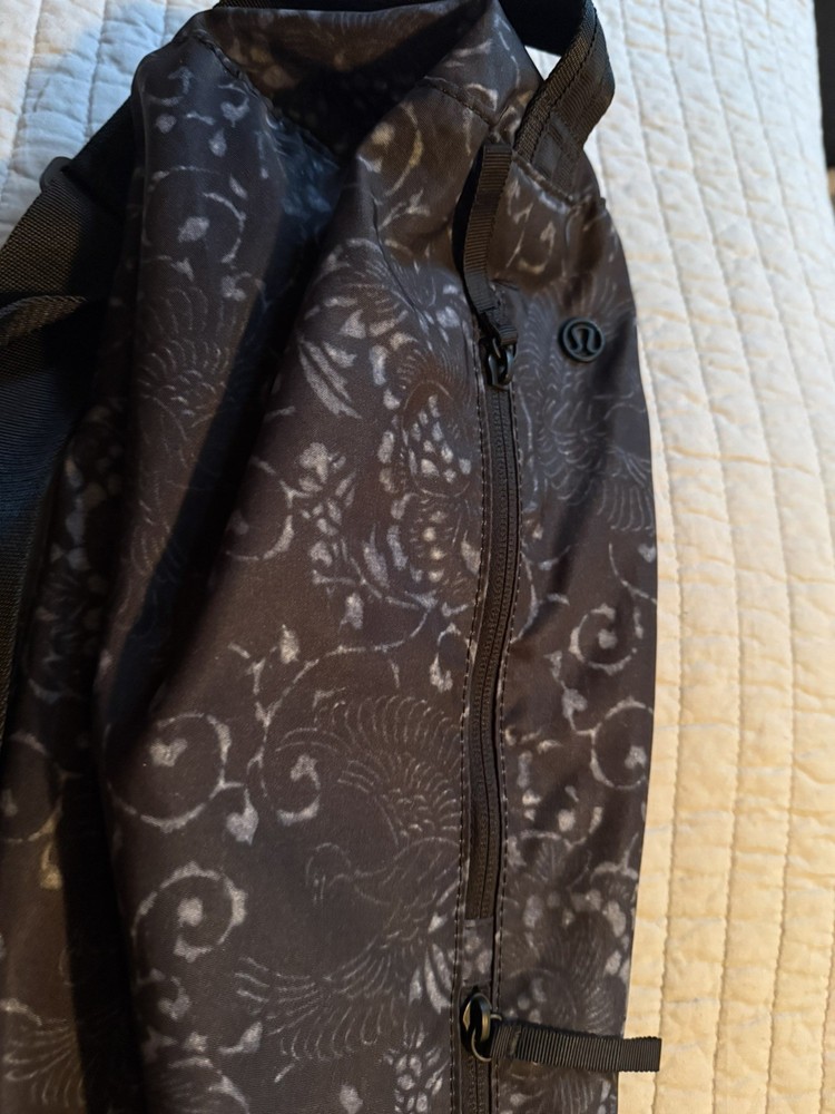 Lululemon Yoga Bag