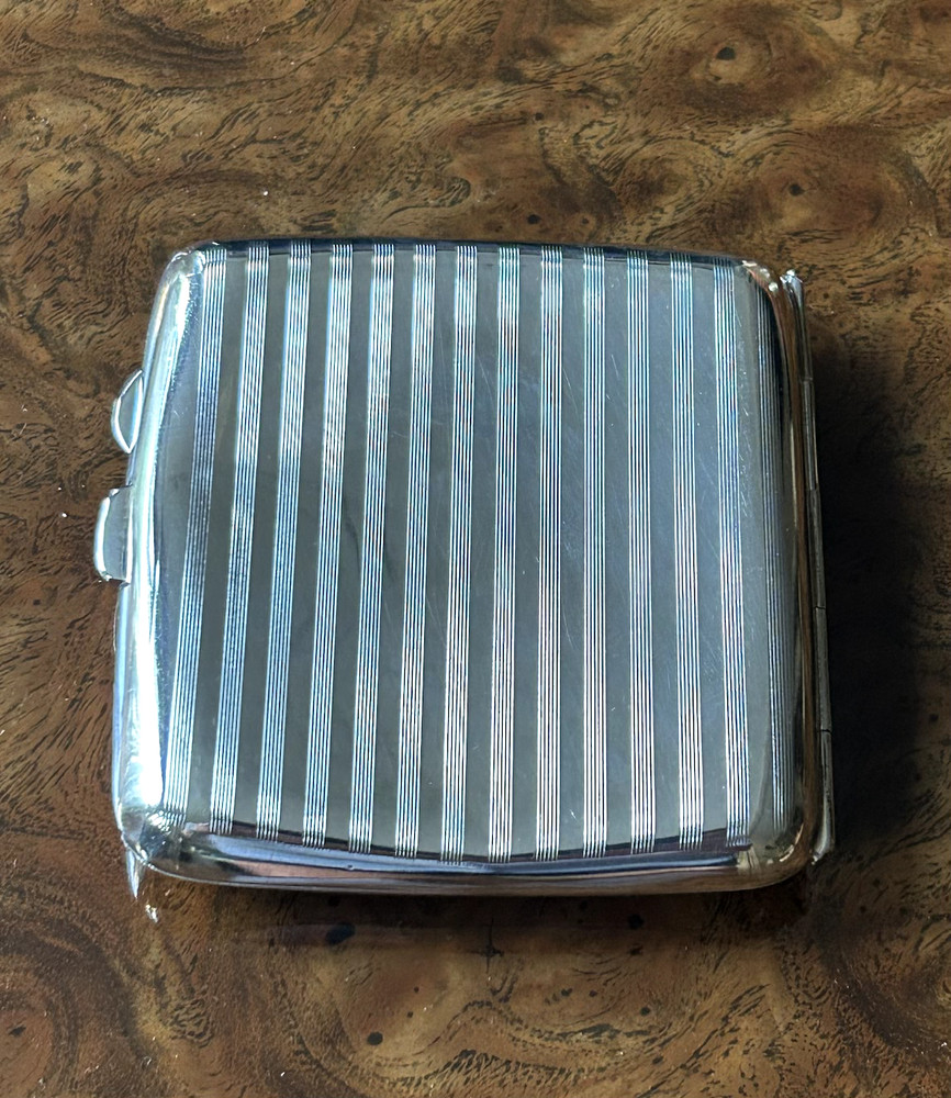 Beautiful Sterling Silver Cigarette Case Birmingham Hallmarked