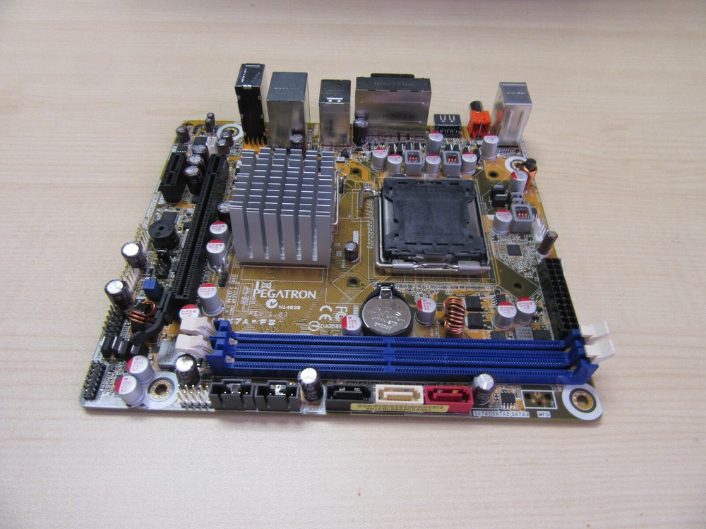 Pegatron  IPX7A-FS