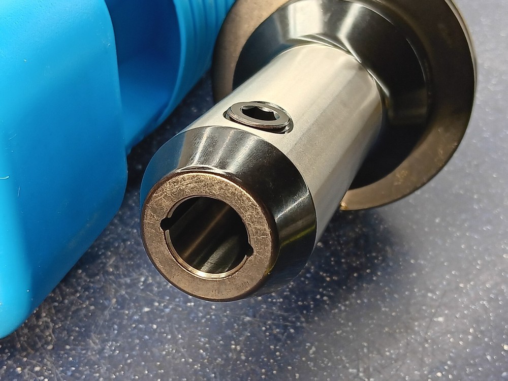 NEW Techniks CAT50 3/4 ID CoolBlast Solid End Mill Tool Holder SYIC 22941 6B .75