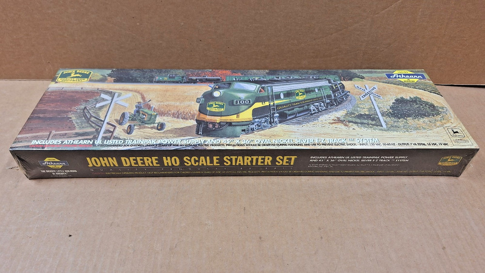 Athearn John Deere HO Scale Starter Train Set 1998 - Sealed