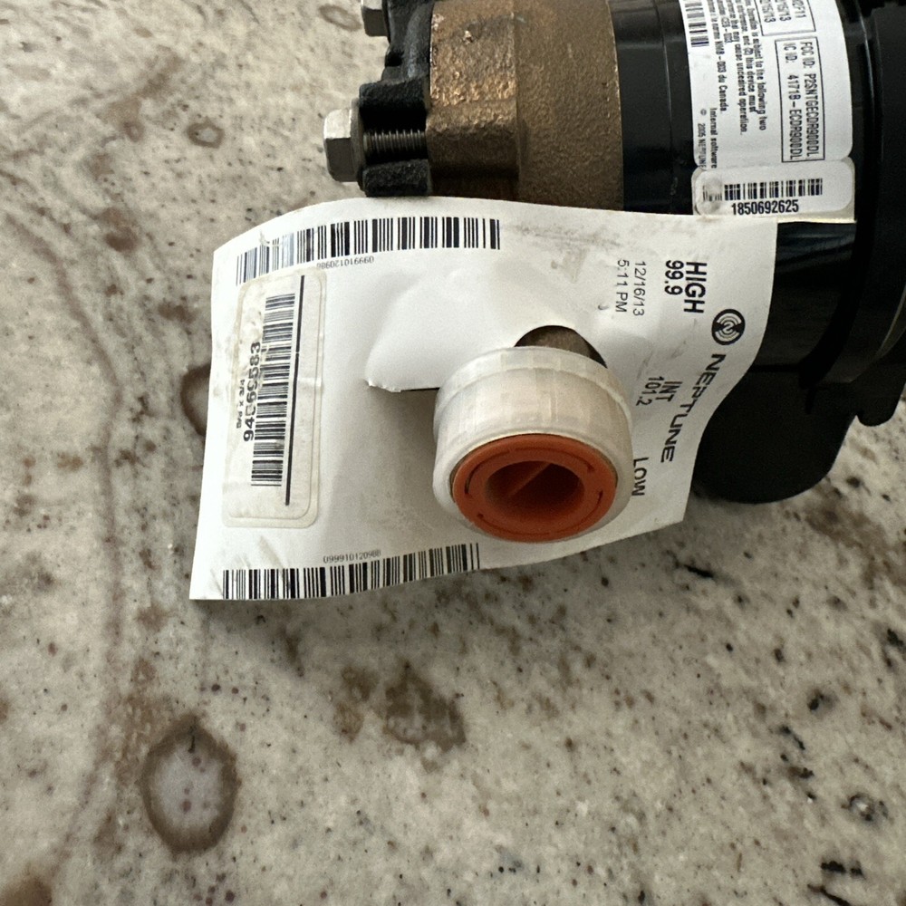 Neptune T-10 5/8" Water Meter E-Coder R900i RW2F11