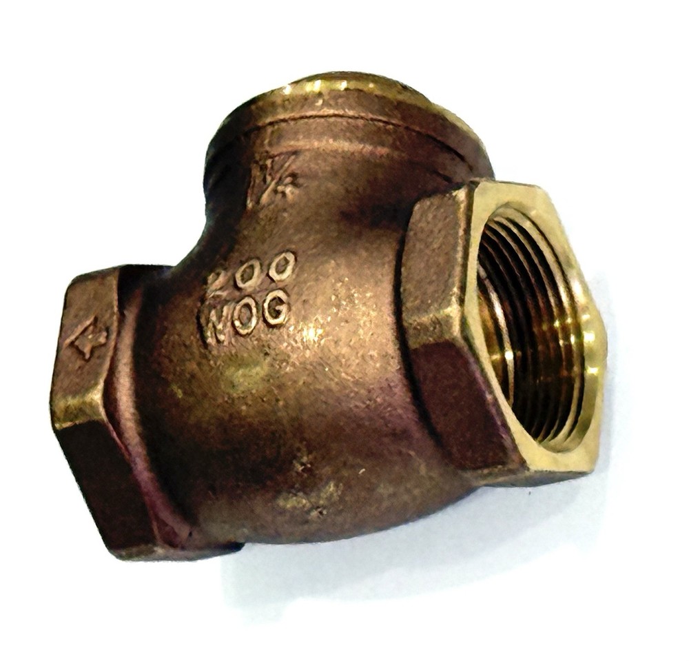 BRASS SWING CHECK VALVE 1-1/4"THREADED 200 WOG LEGEND