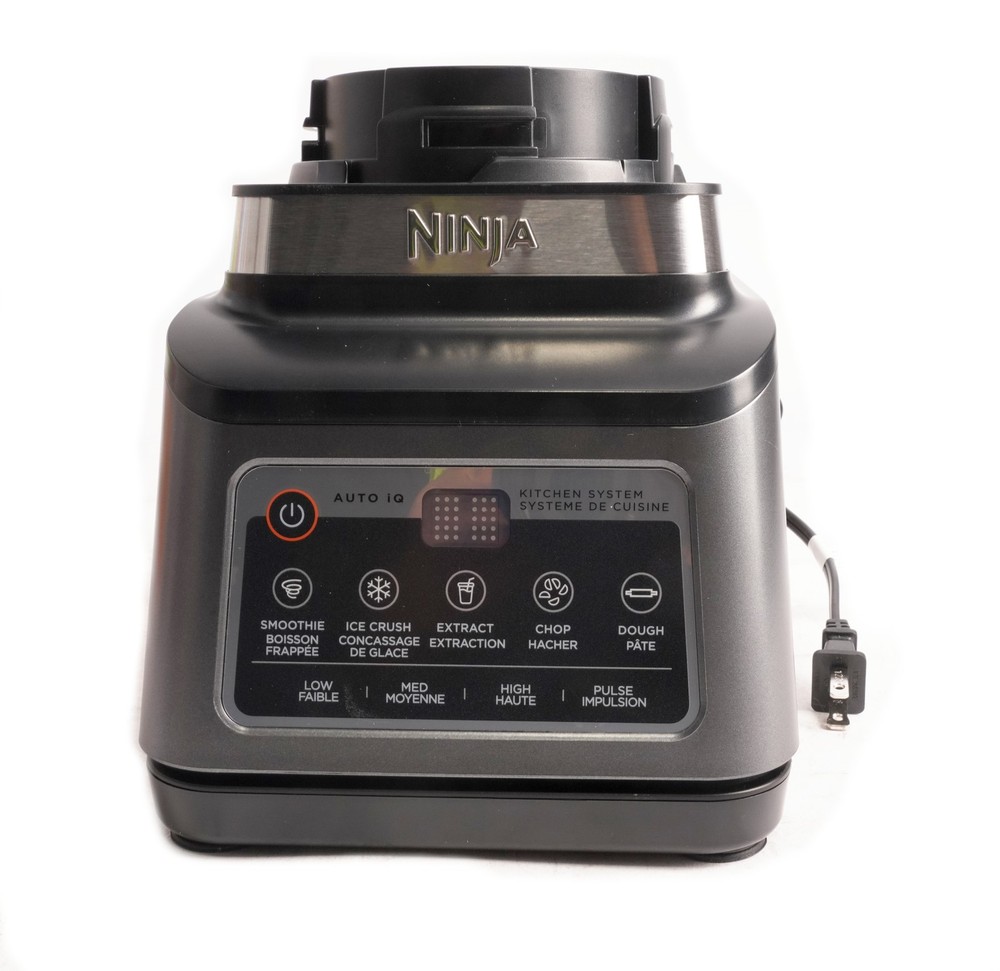 Ninja Professional Plus Kitchen System with Auto IQ 1400 Wp 5 Smoothies Function