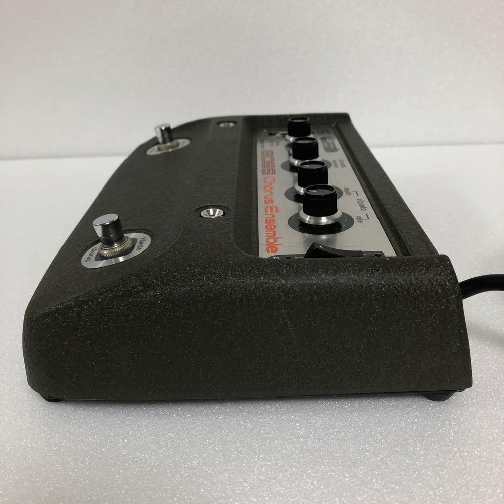 BOSS CE-1 Chorus Ensemble Effect Pedal