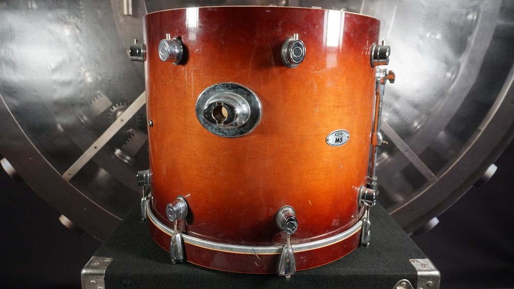 PDP M5 Kick Drum 18" x 22"