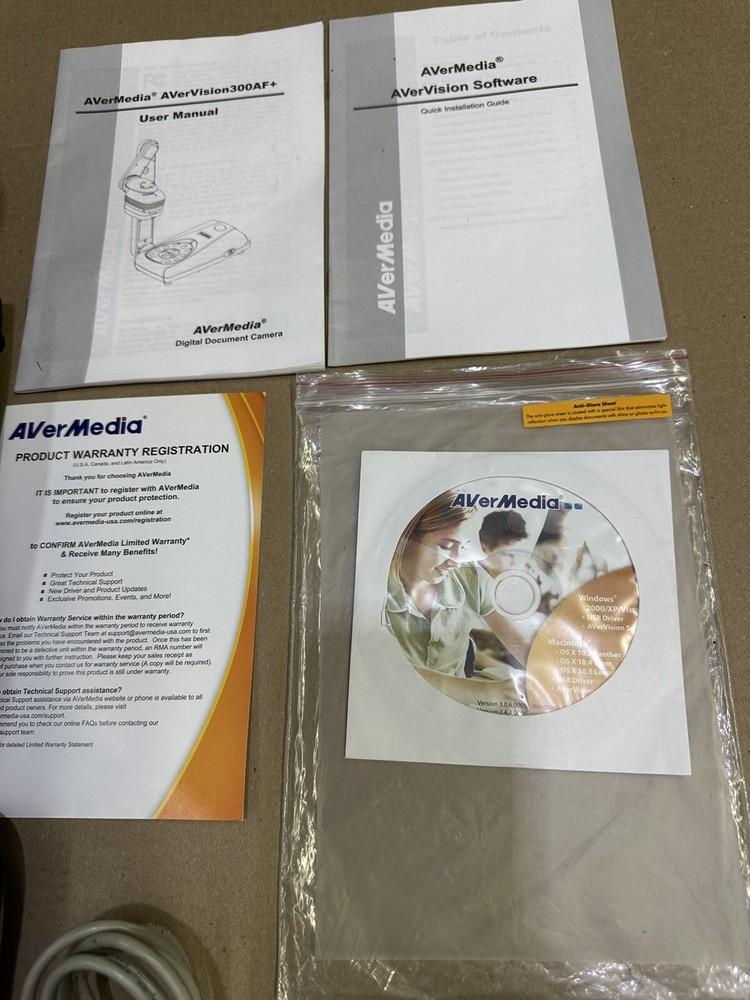 AVerMedia AVerVision300AF+ Document Camera Projector (a1)