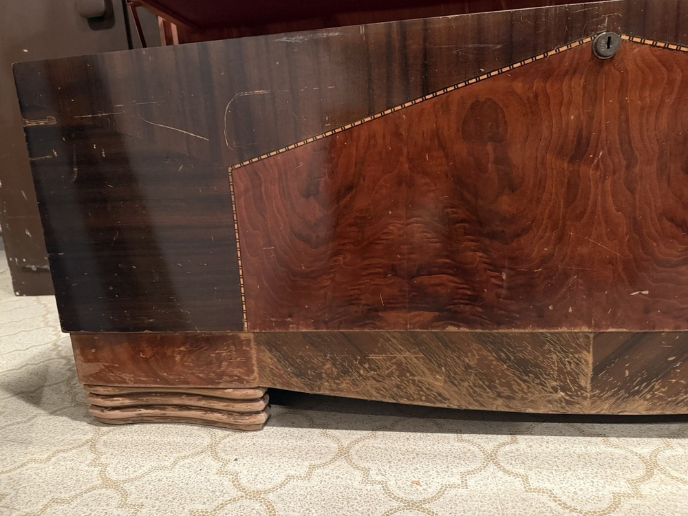 Caswell Runyan Vintage Cedar Chest