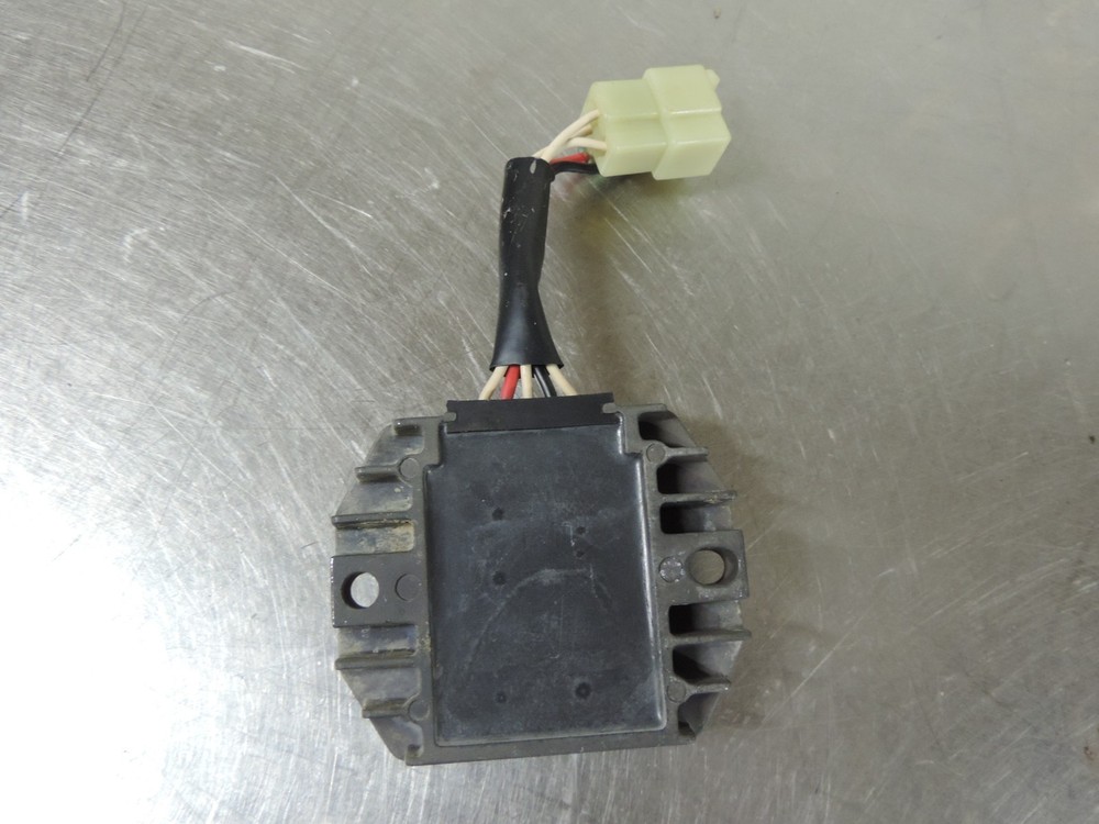 2000 Yamaha Big Bear 400 2WD OEM Voltage Rectifier Regulator GOOD WORKING