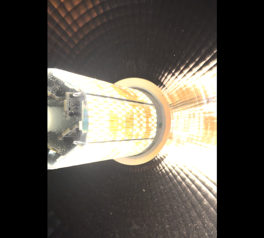 Cineo Lighting Reflex R15 LED Light with Yoke and Case