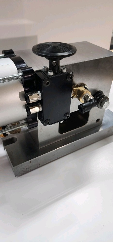 Pneumatic Tailstock Fadal