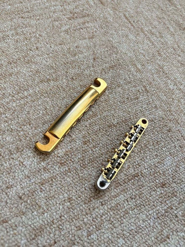 Burny Mg-130S/Cherry Sunburst/Hide Model/Mockingbird