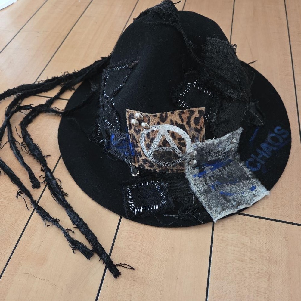 Anarchy PUNK Mountain Hat