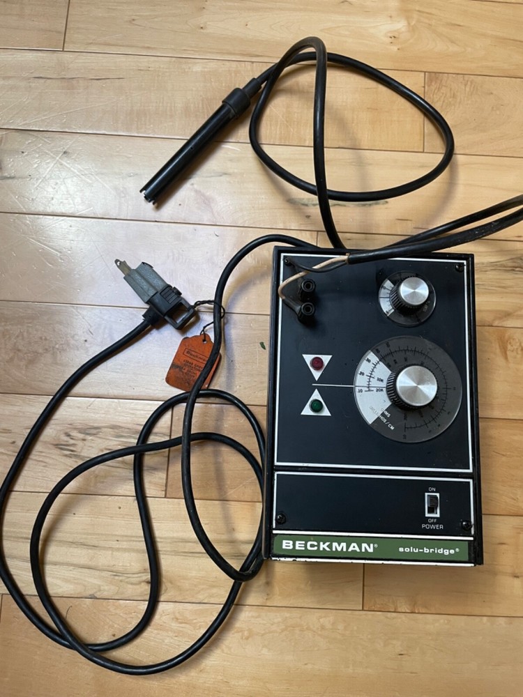 Beckman Solu-Bridge SD-B15 Conductivity Controller Science Electronics Box