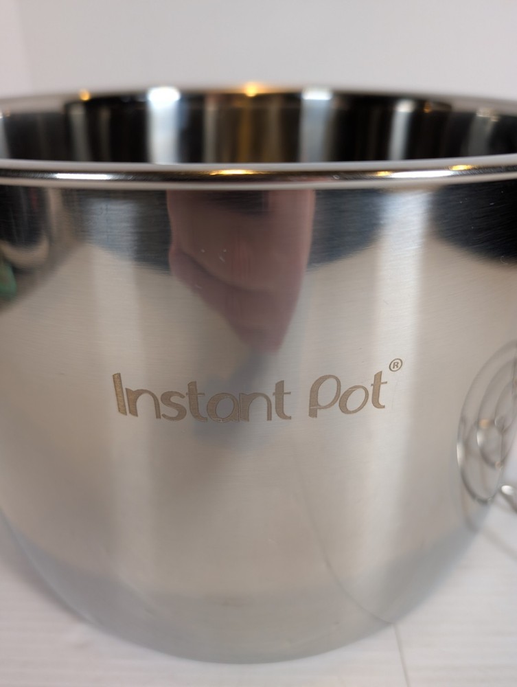 Instant Pot Inner Stainless 8QT Bowl Insert Replacement Part IP-LUX80 Pre-owned