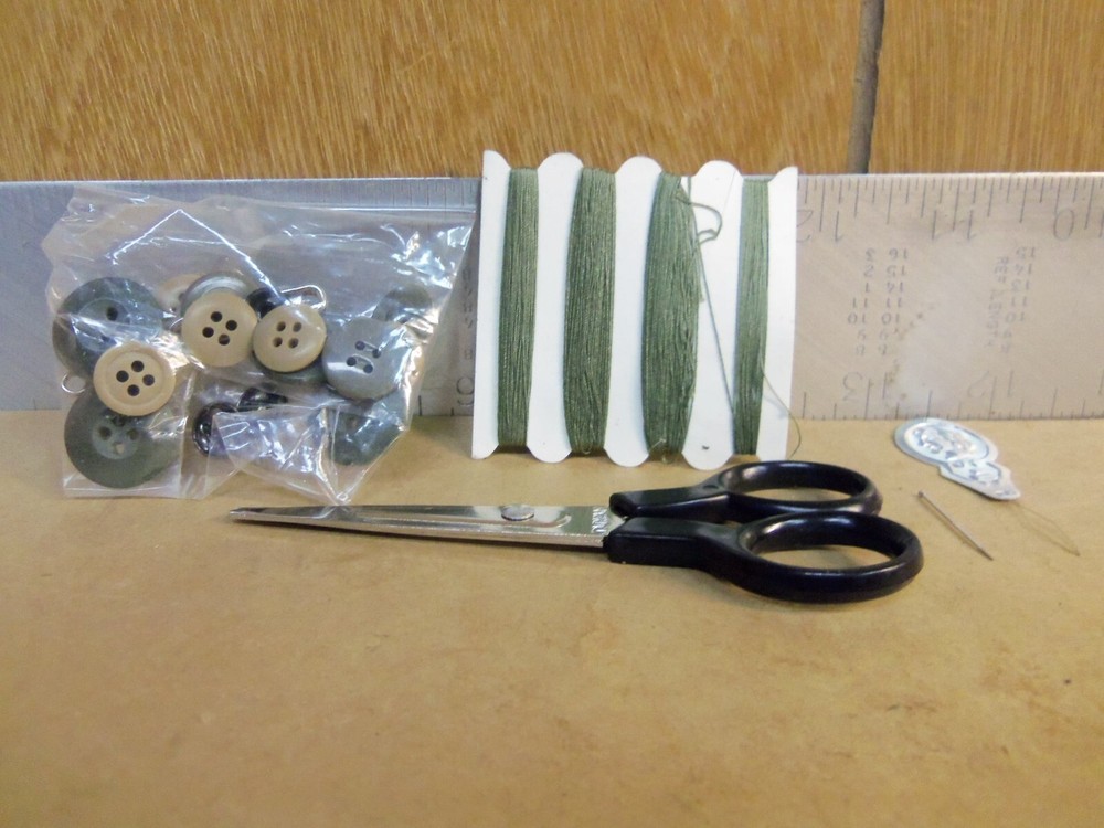 Compact Sewing Kit with Mirror in Camouflage Pouch