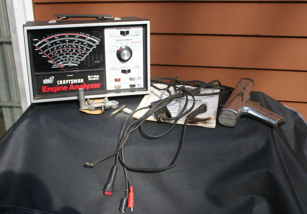 Sears Craftsman Engine Analyzer w/ Manual & Timing Light - Untested