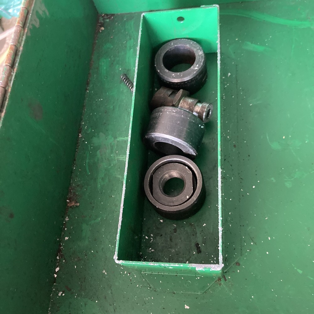 greenlee one- shot hydraulic knockout driver