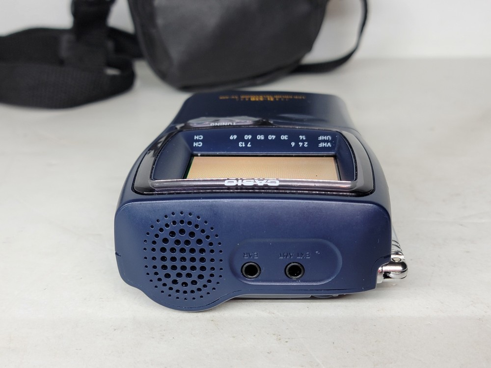 Casio TV-995B Tuning Color Television with Case - Clean - Powers On - EUC