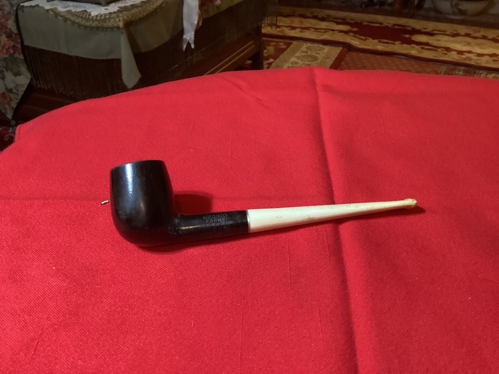 Medico Pipe Ebony Imported Briar