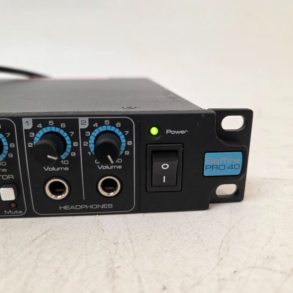 Focusrite Saffire Pro 40 Firewire Audio Interface Professional 20 In/Out