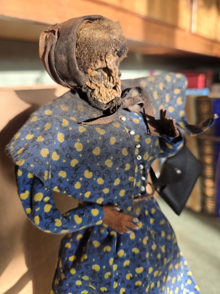 Primitive Dried Apple Face Doll