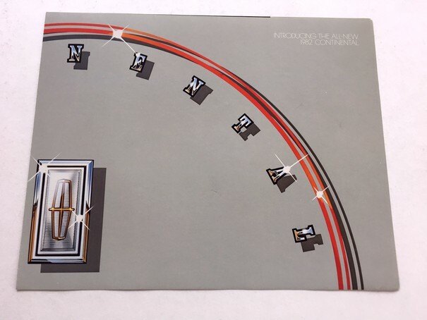 1982 Lincoln Continental Introduction Original Car Sales Brochure Folder
