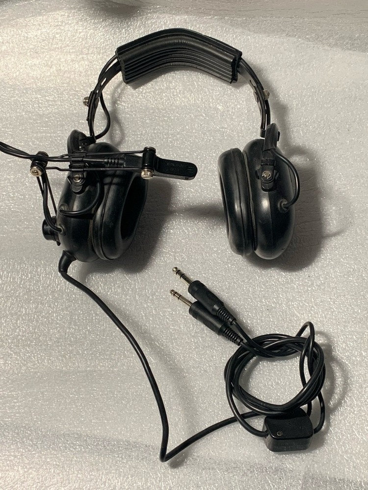 Flightcom Headset with Sonetics A-7A Microphone - Pre-Owned